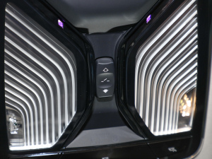 2022xDrive40i  M\b п؅^