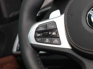 2022xDrive40i  M\b п؅^