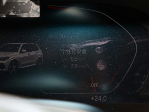 2022xDrive40i  M\b п؅^