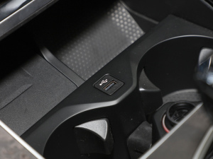 2022xDrive40i  M\b п؅^