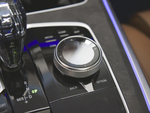 2022xDrive40i M\(yn)(dng)b п؅^(q)