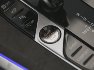 2022xDrive40i M\(yn)(dng)b п؅^(q)