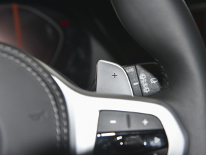 2022xDrive40i M\(yn)(dng)b п؅^(q)