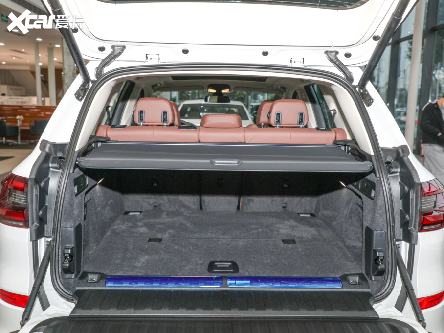 2022RX5Դ xDrive45e M\b