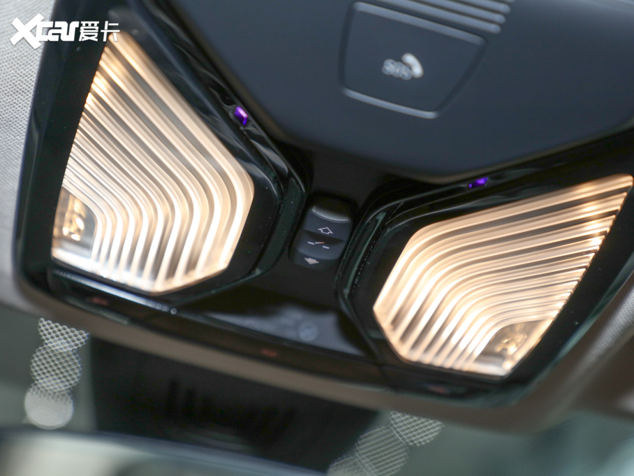 2022��RX5����Դ xDrive45e M�\�����b