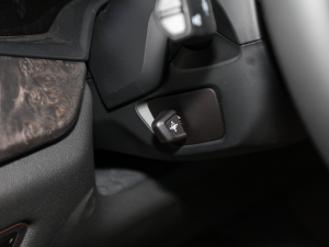 2022xDrive45e M\b п؅^(q)