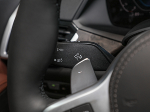 2022xDrive45e M\b п؅^(q)