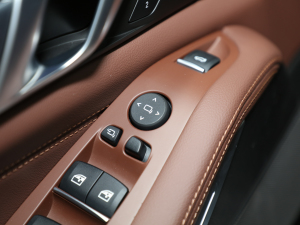 2022xDrive45e M\b п؅^(q)