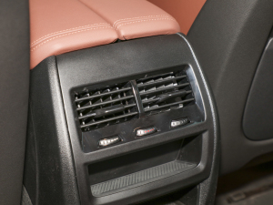 2022xDrive45e M\b п؅^(q)