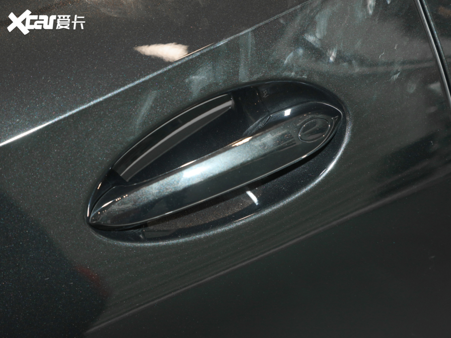 2022RZ4 M40i M\ܰ