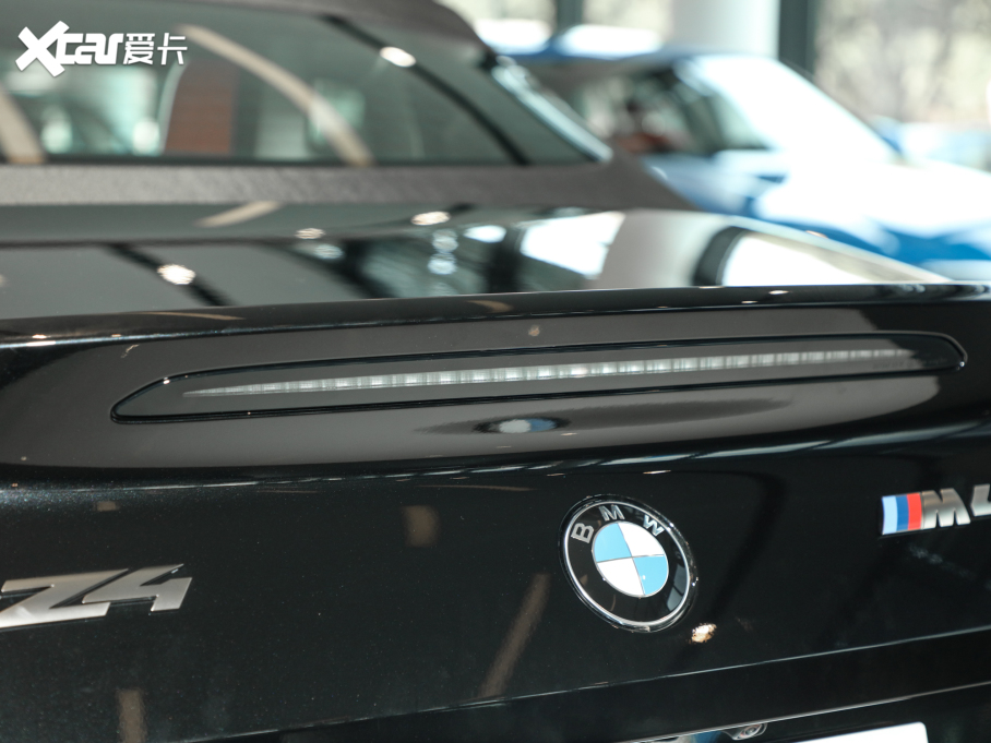 2022RZ4 M40i M\ܰ