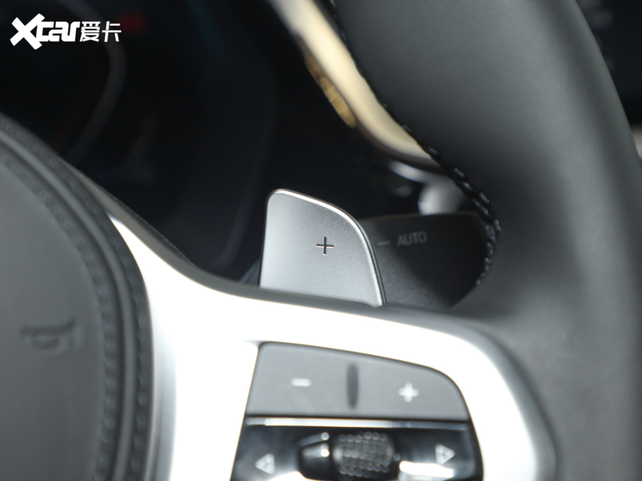 2022RZ4 M40i M\ܰ