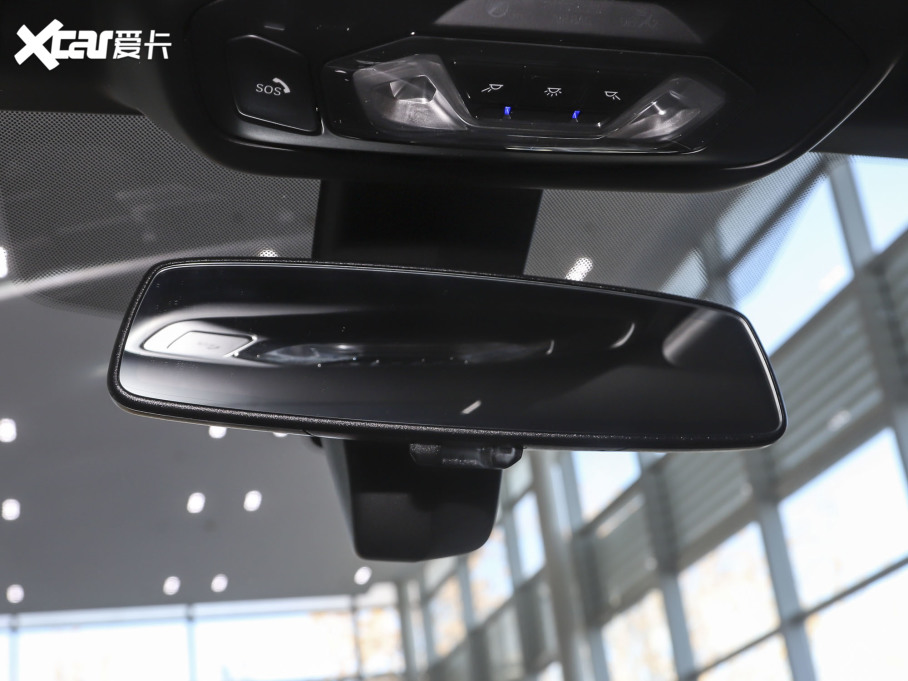 2022RZ4 sDriver 25i M\b