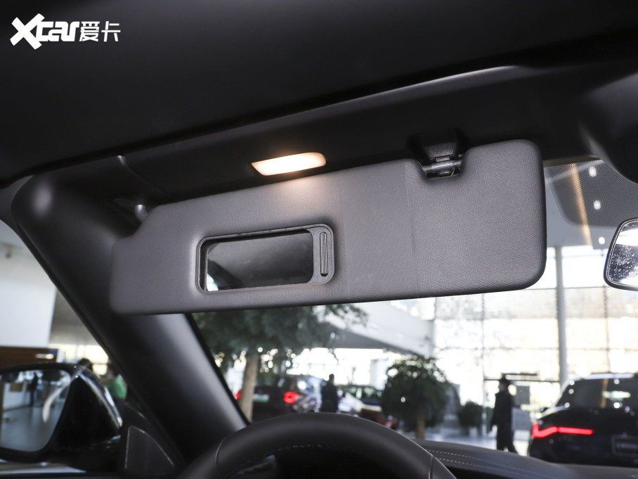 2022RZ4 sDriver 25i M\b