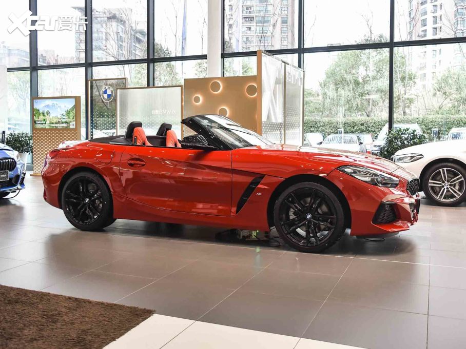 2022RZ4 sDriver 25i M\(yn)(dng)ҹb