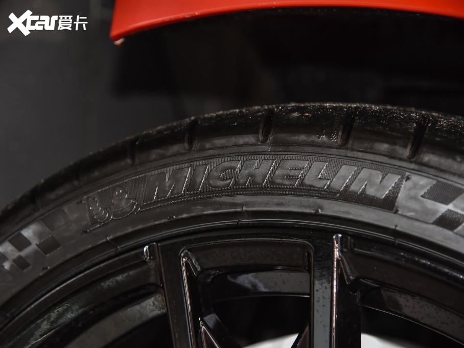 2022RZ4 sDriver 25i M\ҹb