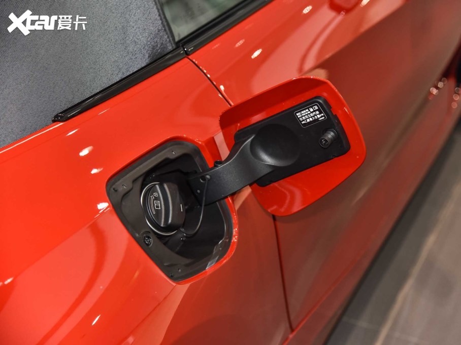 2022RZ4 sDriver 25i M\ҹb