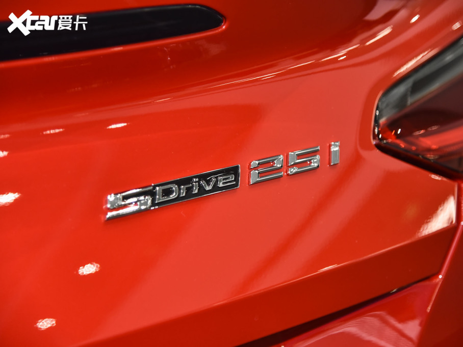 2022RZ4 sDriver 25i M\ҹb