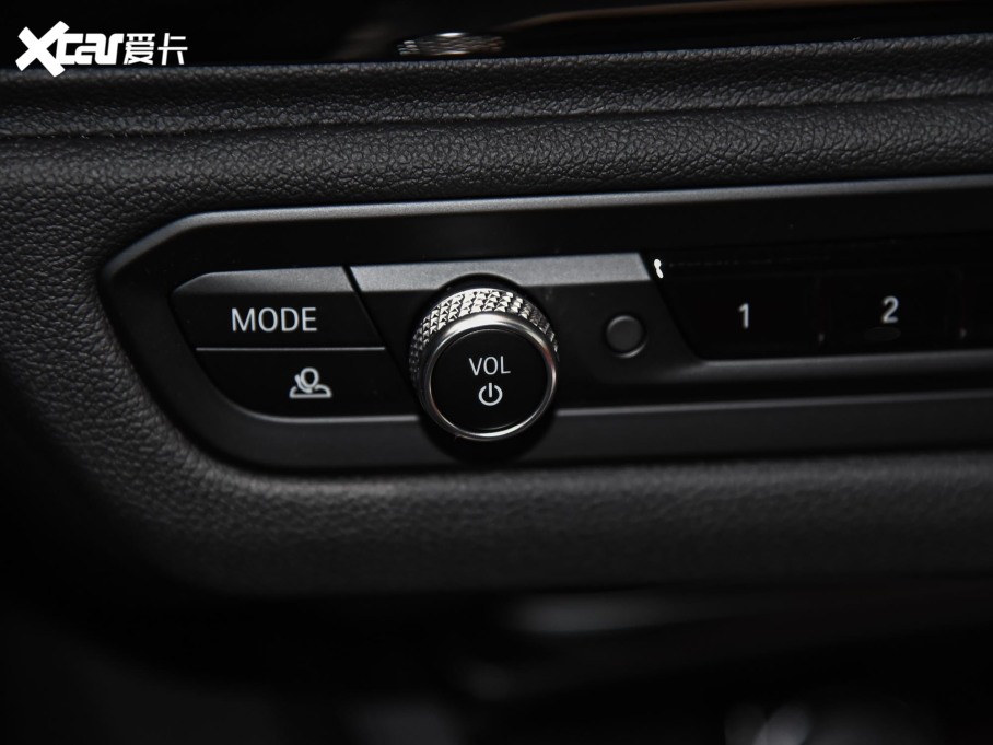 2022RZ4 sDriver 25i M\ҹb