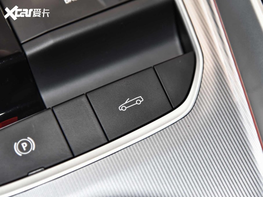 2022RZ4 sDriver 25i M\(yn)(dng)ҹb