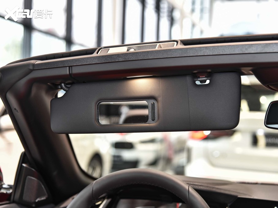 2022RZ4 sDriver 25i M\ҹb