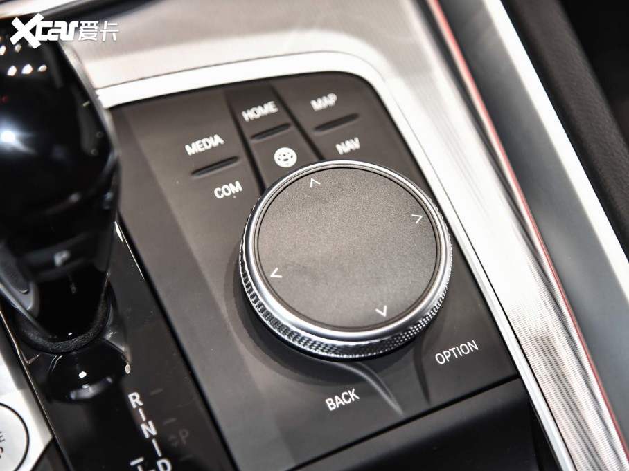 2022RZ4 sDriver 25i M\ҹb