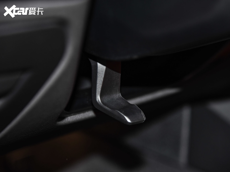 2022RZ4 sDriver 25i M\ҹb