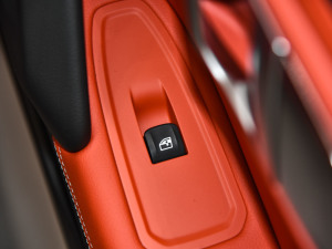 2022sDriver 25i M\ҹb п؅^