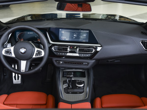 2022款改款 M40i M运动性能版 中控台