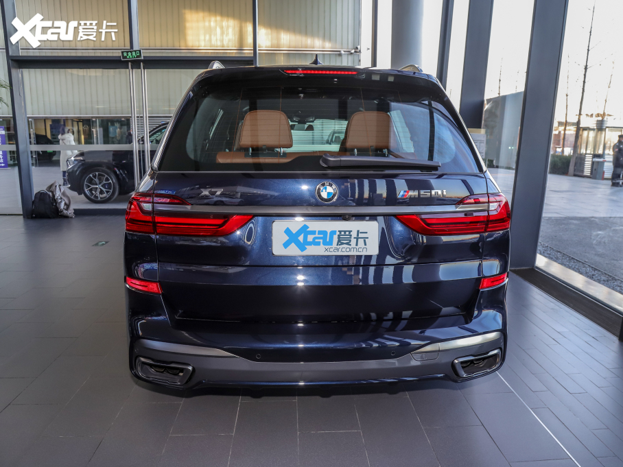 2022RX7 xDrive M50i