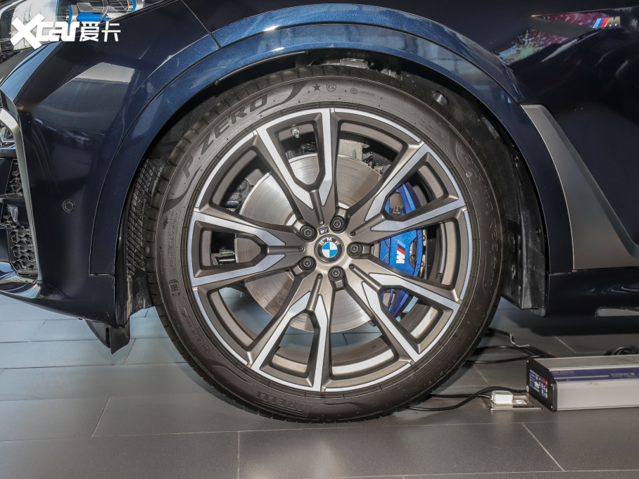 2022RX7 xDrive M50i