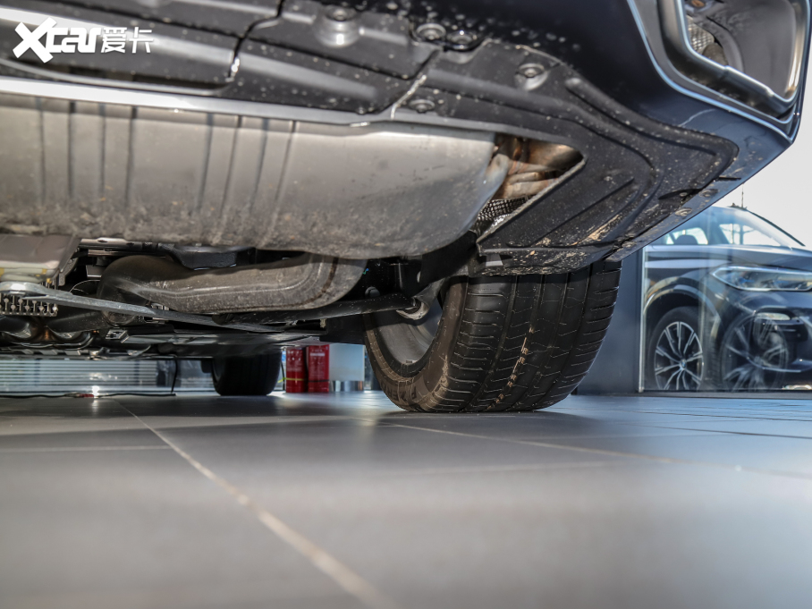 2022RX7 xDrive M50i