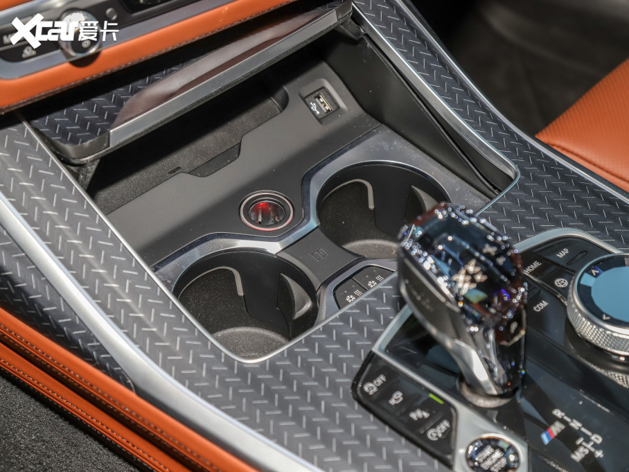 2022RX7 xDrive M50i