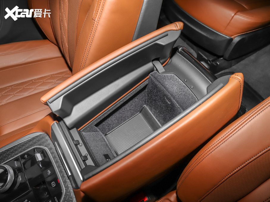 2022RX7 xDrive M50i