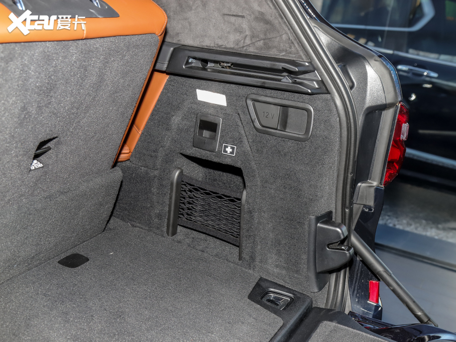 2022RX7 xDrive M50i