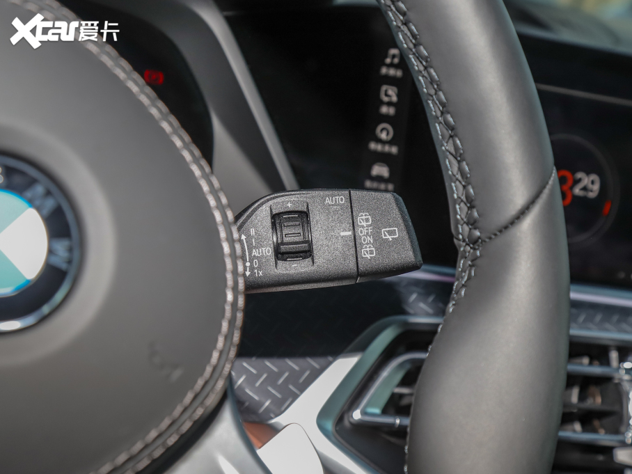 2022RX7 xDrive M50i