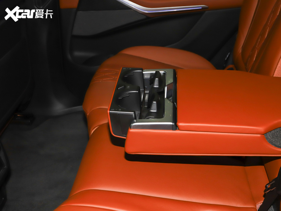 2022RX7 xDrive40i M\b