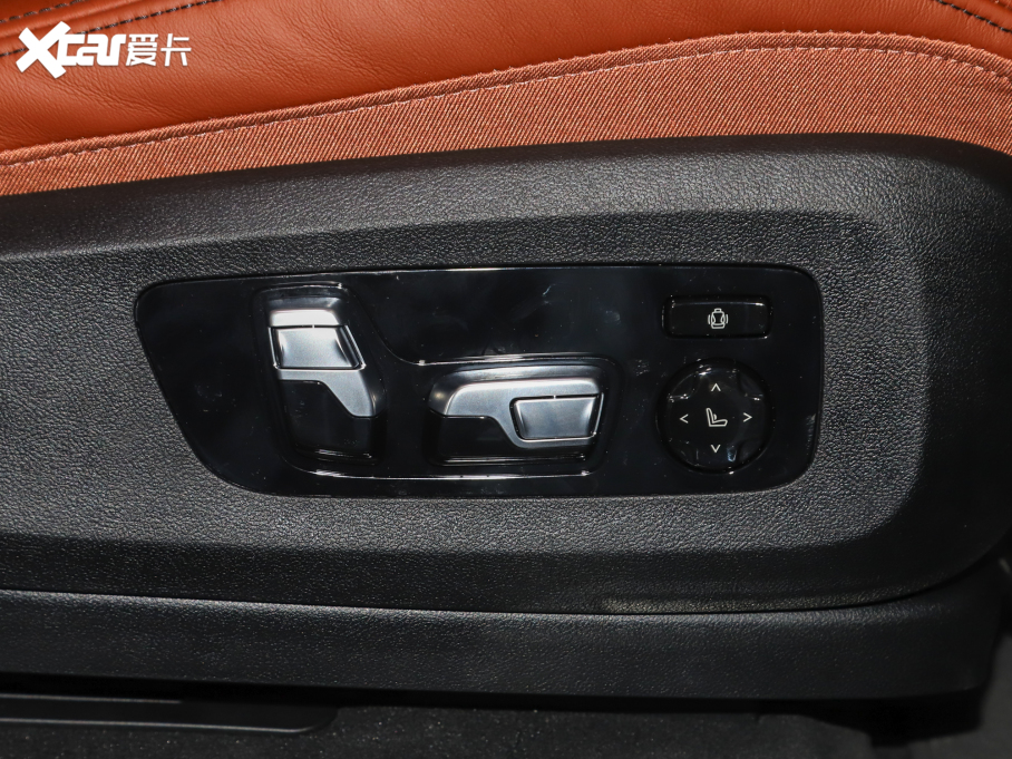 2022RX7 xDrive40i M\(yn)(dng)b