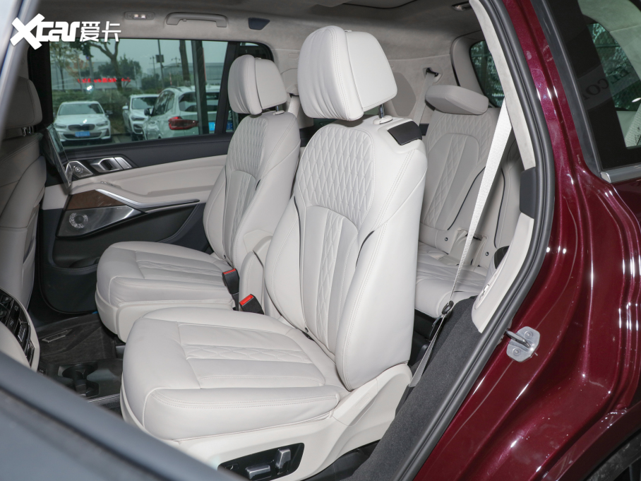 2022RX7 xDrive40i M\b