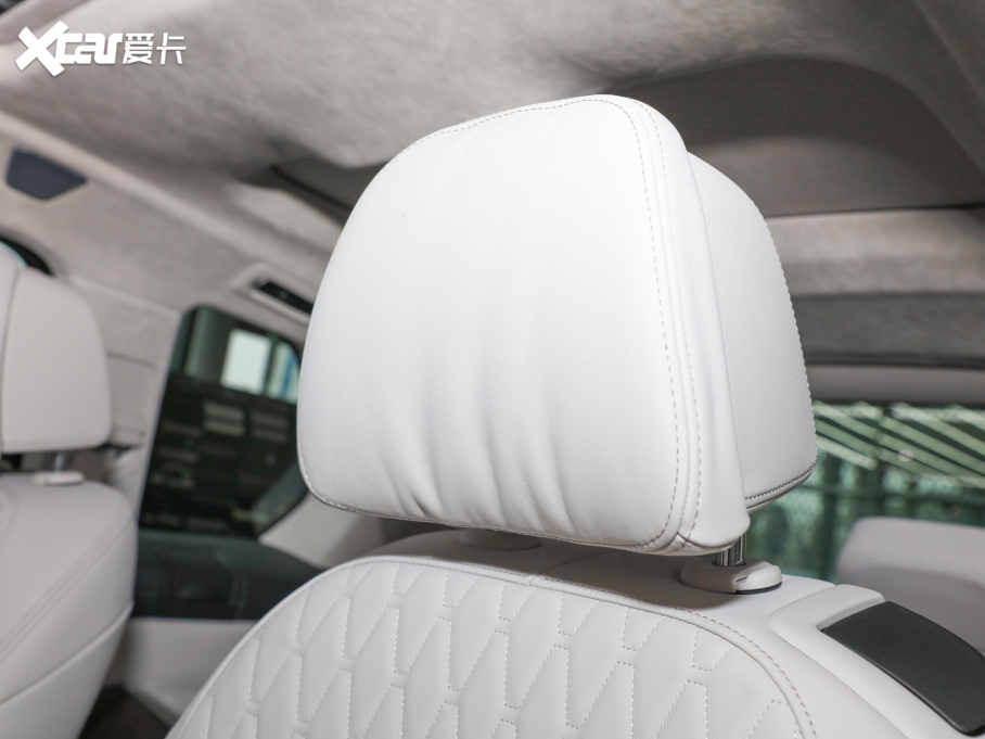 2022RX7 xDrive40i M\b