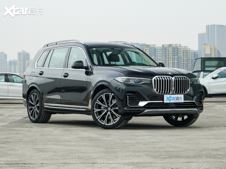 2022RX7 xDrive40i ͺAb