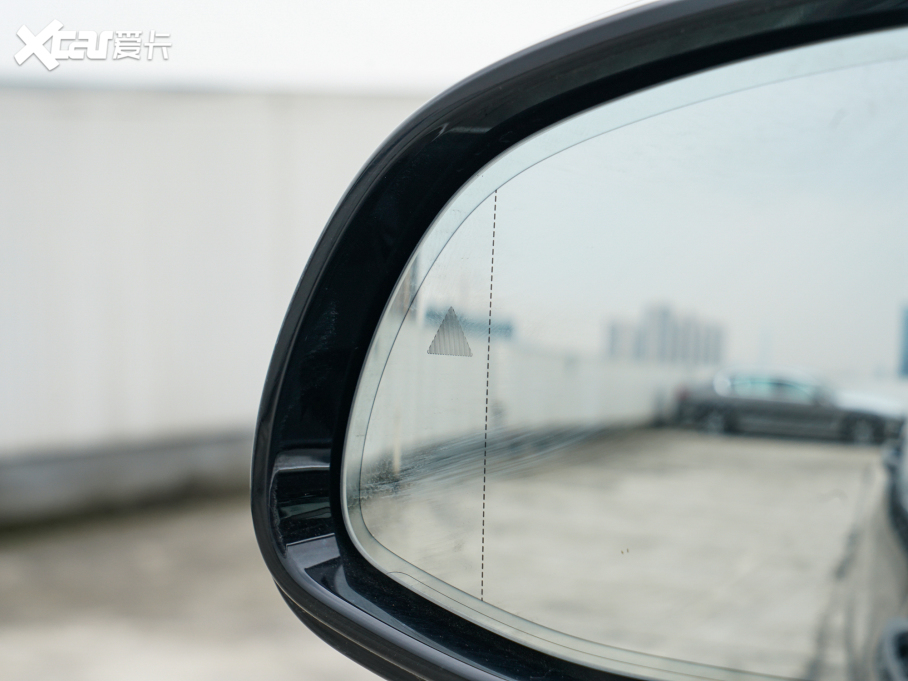 2022��RX7 xDrive40i �����ͺ��A���b