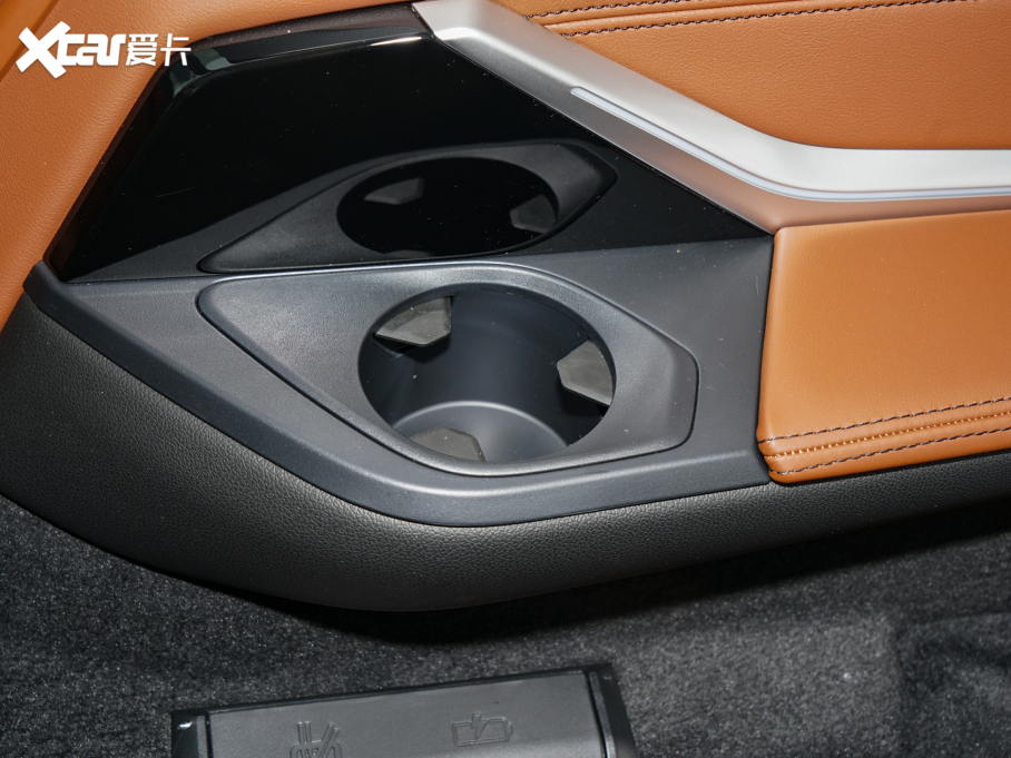 2022��RX7 xDrive40i �����ͺ��A���b