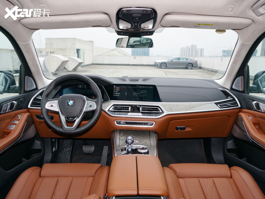 2022��RX7 xDrive40i �����ͺ��A���b