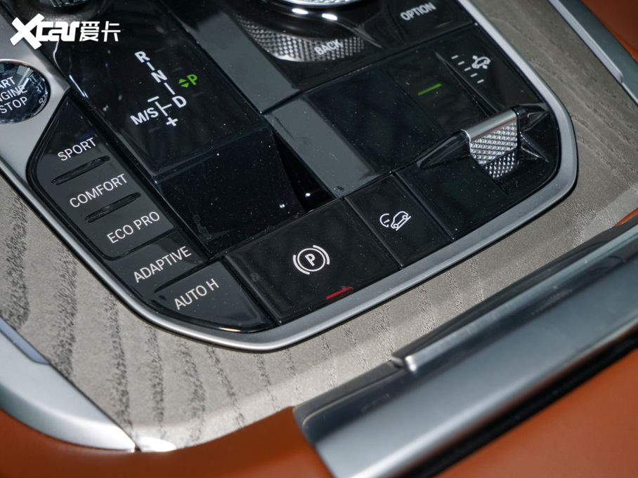 2022��RX7 xDrive40i �����ͺ��A���b