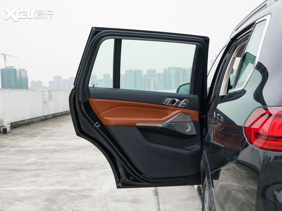 2022��RX7 xDrive40i �����ͺ��A���b