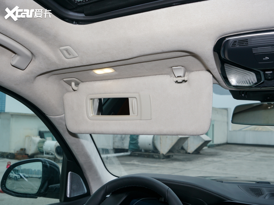 2022��RX7 xDrive40i �����ͺ��A���b