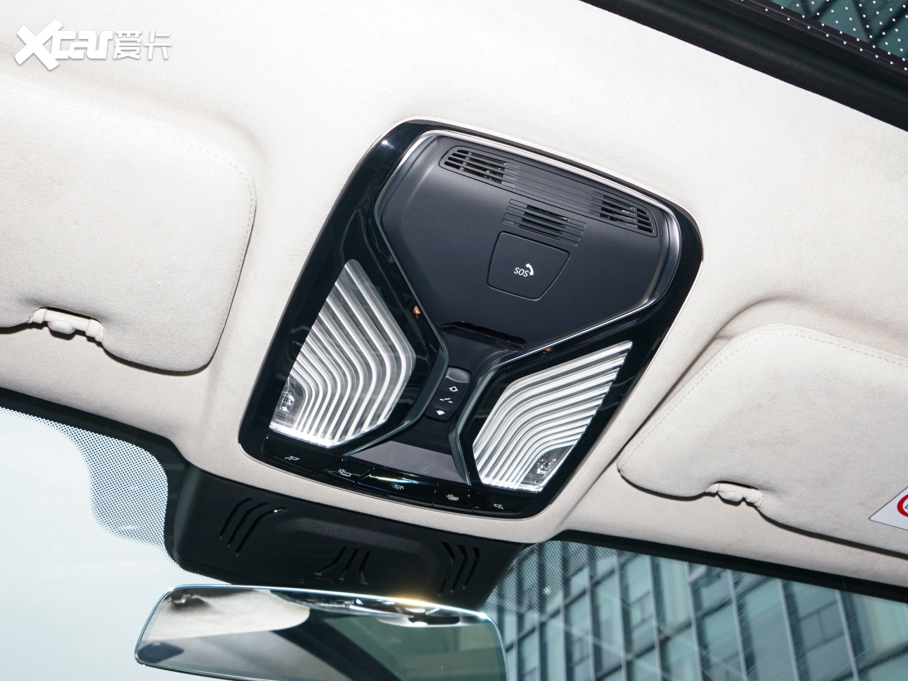 2022RX7 xDrive40i ͺAb