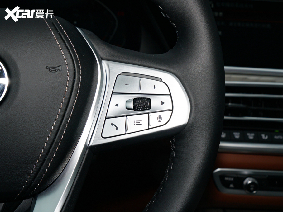 2022RX7 xDrive40i ͺAb