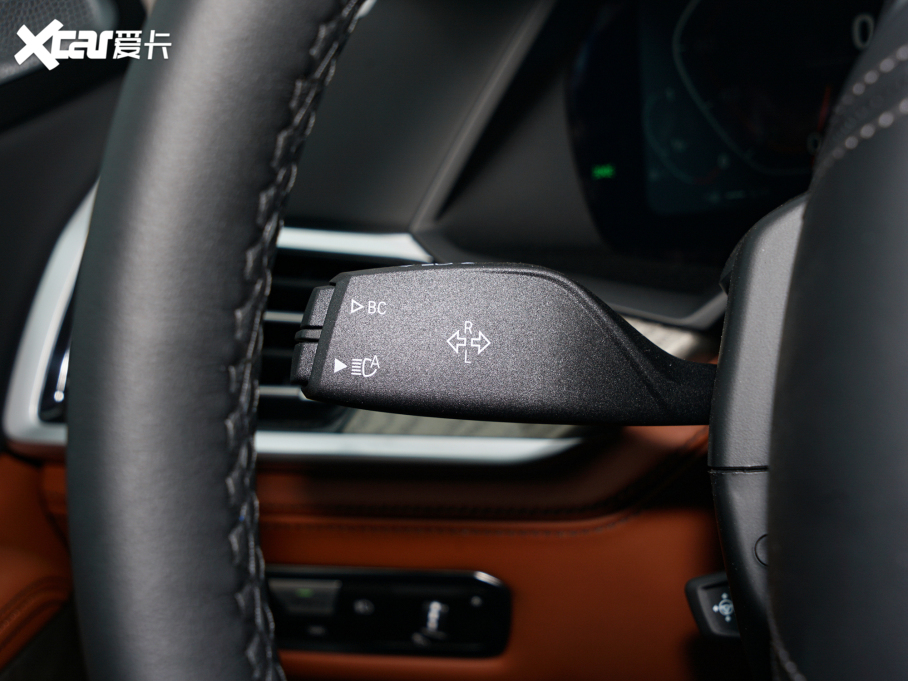 2022RX7 xDrive40i ͺAb